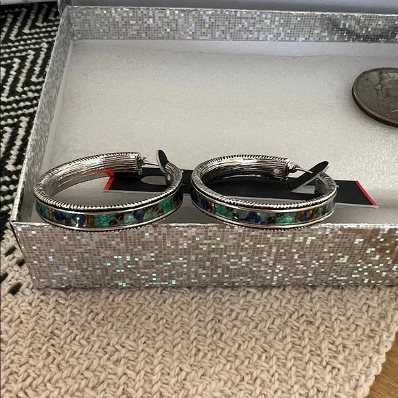 Fashion Jewelry Colored Hoops - Picture 3 of 3